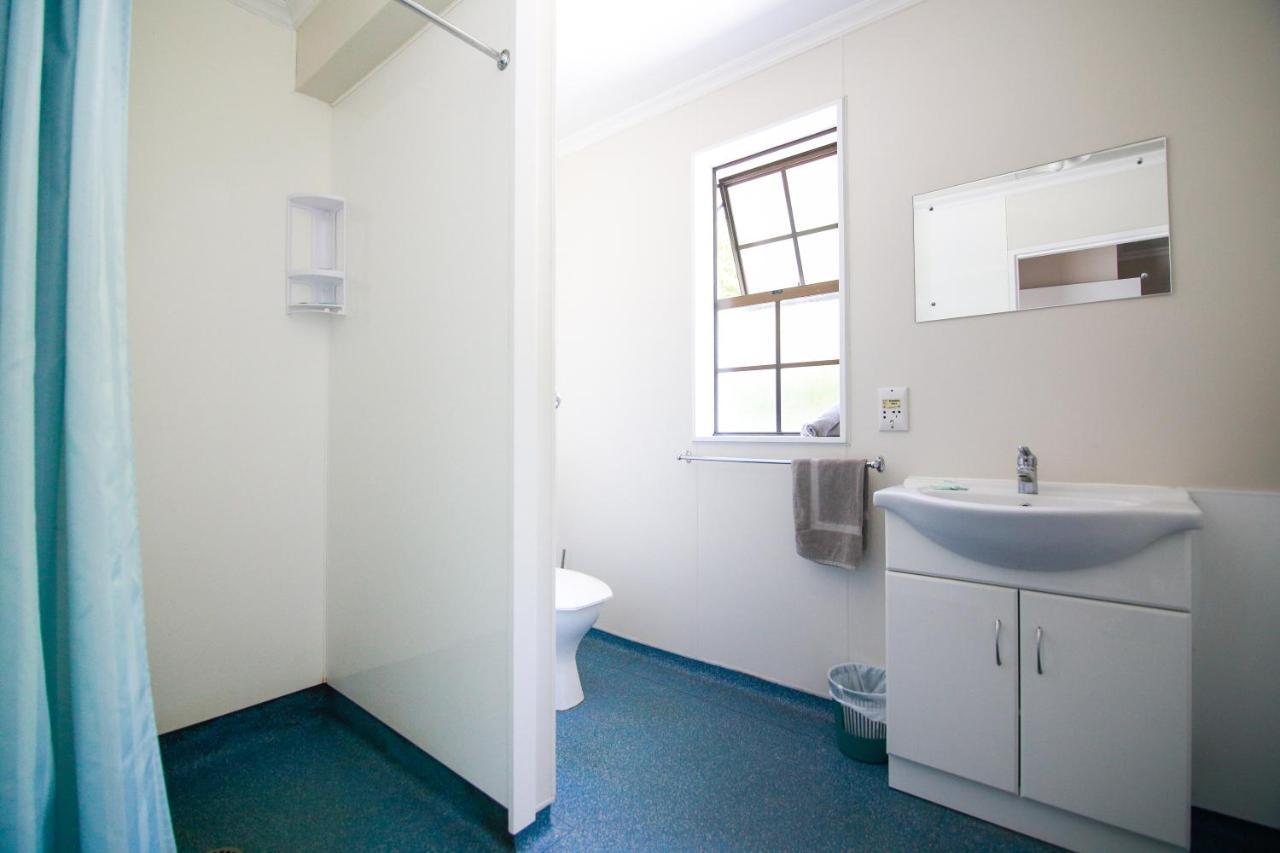 Bulls Motel & Holiday Park Halcombe エクステリア 写真